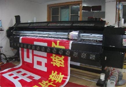 和县喷绘广告分辨率是多少？