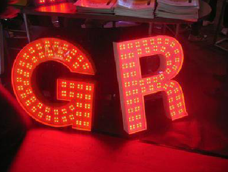 和县LED发光字常见的安装误区。